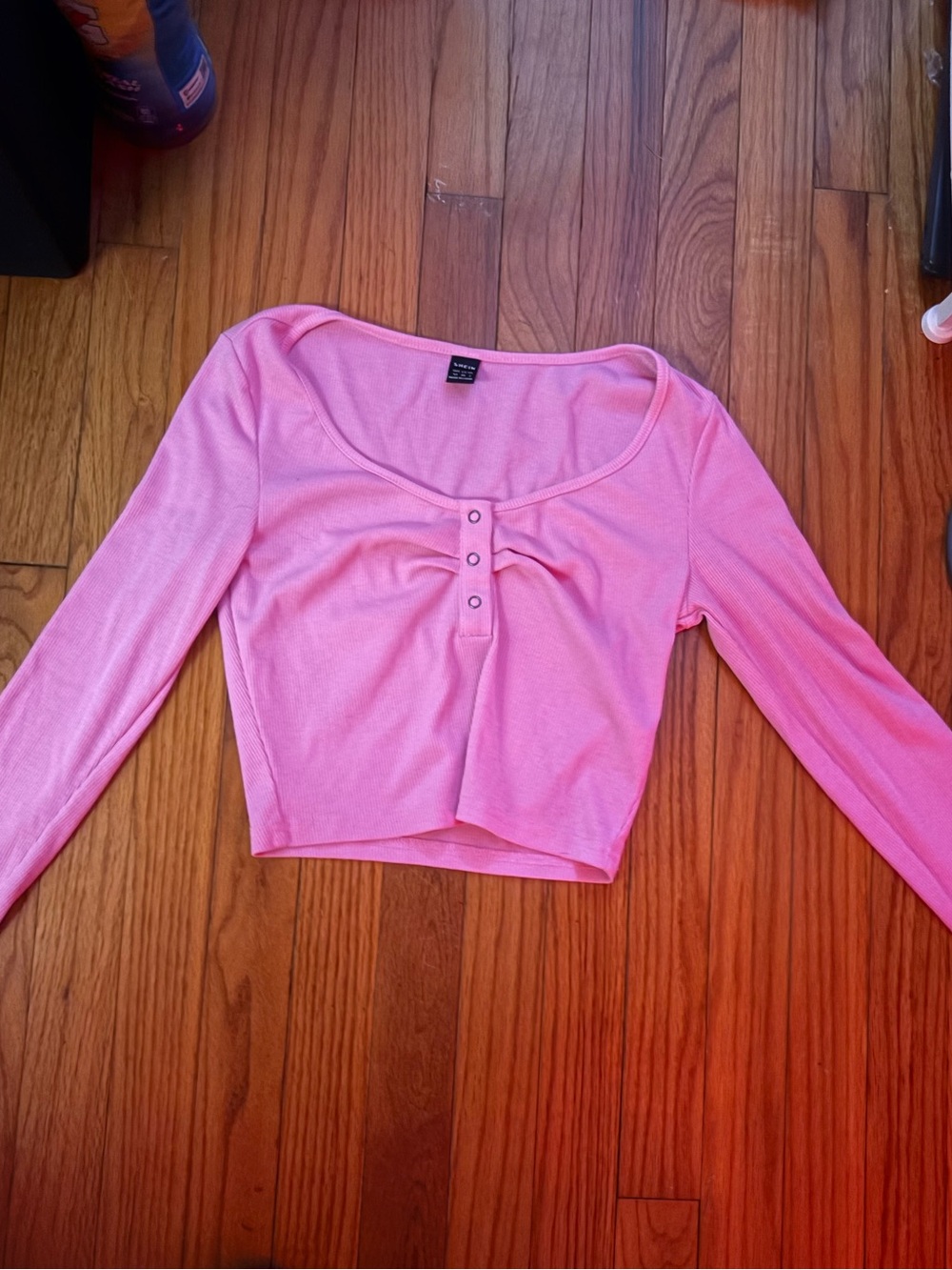 SHEIN Pink Long-Sleeve Cropped Scoop Neck Top